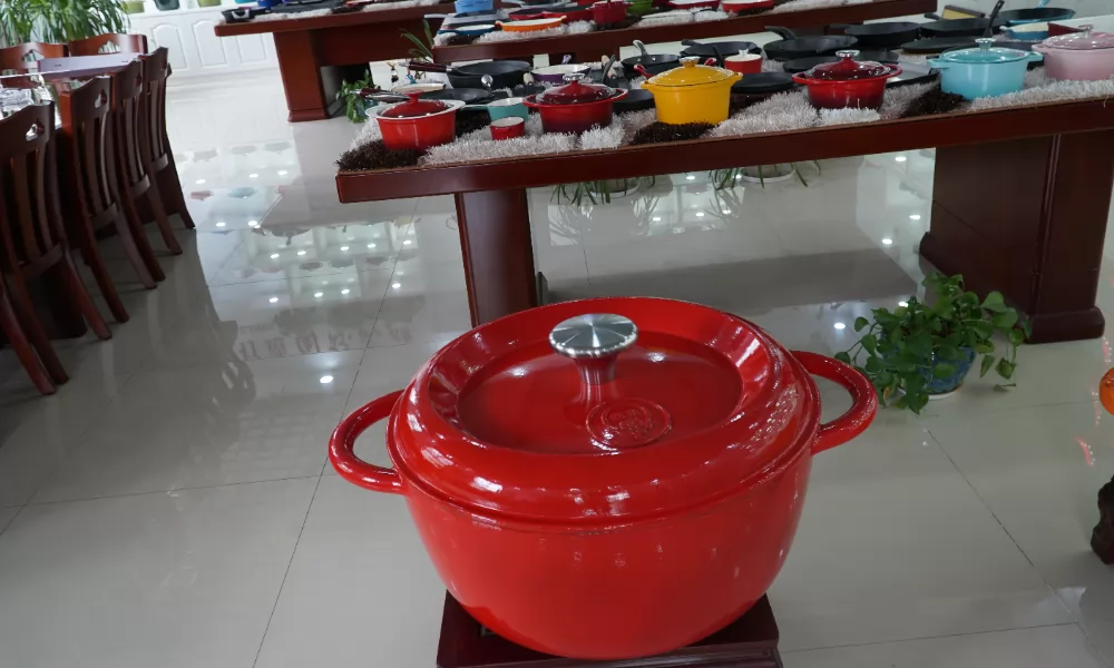 cast iron cookware factory