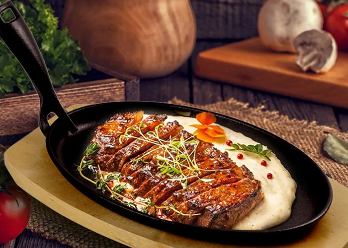 Precision cast iron grill plate