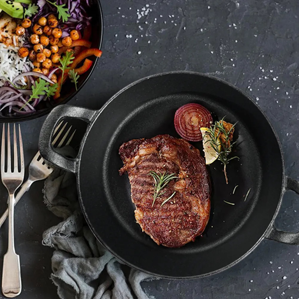 Mini cast iron frying pan and cast iron flat pan are suitable for kitchen, indoor and outdoor picnics