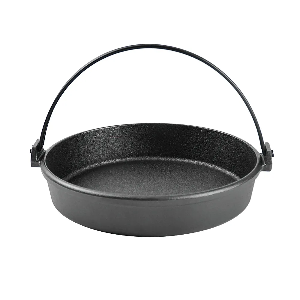 Japanese cast iron cookware, sukiyaki pot and ramen pot