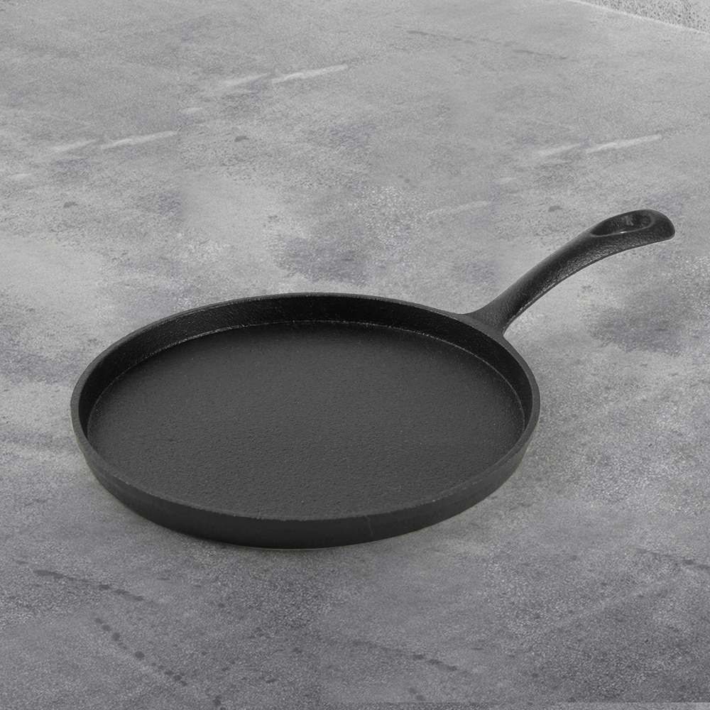 Pre-treated cast iron pizza pan round frying pan, suitable for pizza, crepe and pancakes