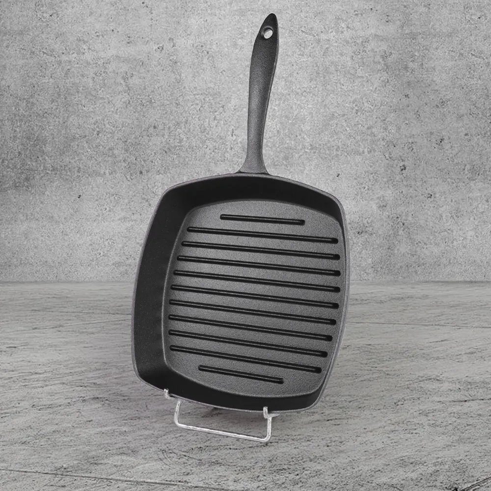 Pre-treated cast iron square baking pan with diversion port, steak pan breakfast frying pan for steaks and hamburgers