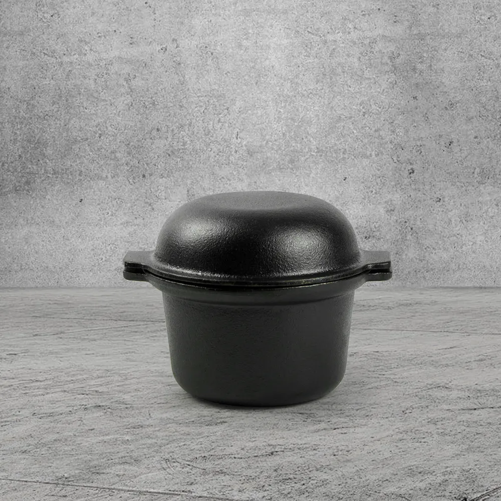 Pre-treated cast iron mini Dutch pot, black small with lid, durable cast iron cookware, suitable for stewing, soups and baking, oven