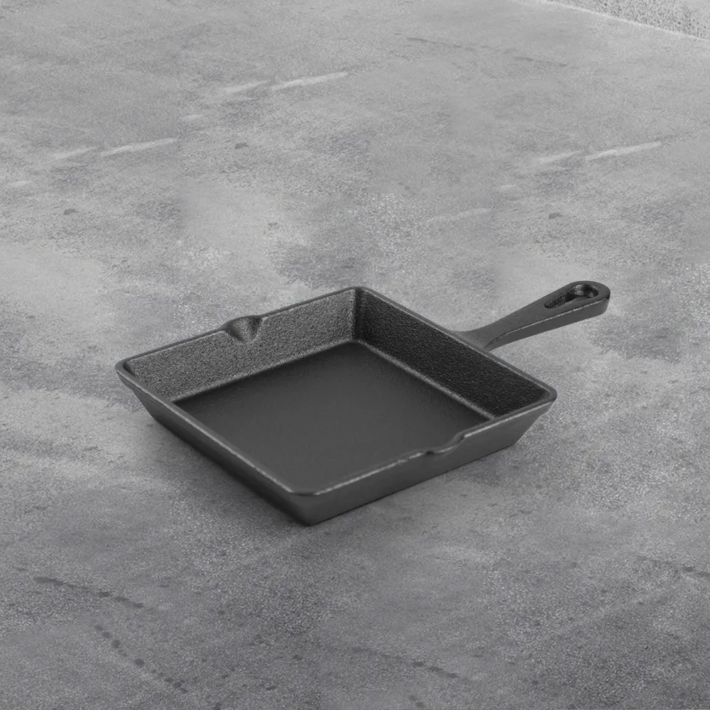 Hot oil small pan, mini cast iron egg frying pan, flat pan, small iron pan for pouring oil