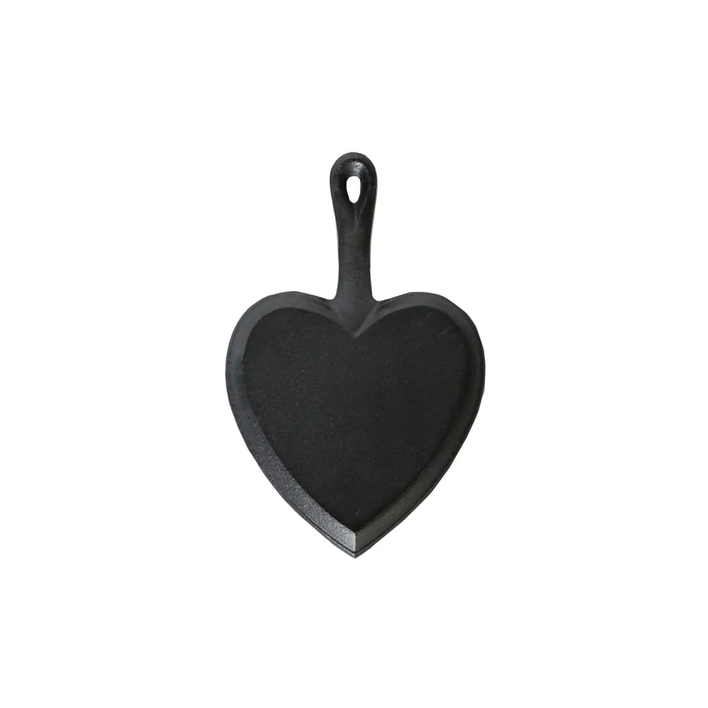 Mini cast-iron frying pan, heart-shaped egg frying pan, suitable for stoves and ovens, both indoor and outdoor use