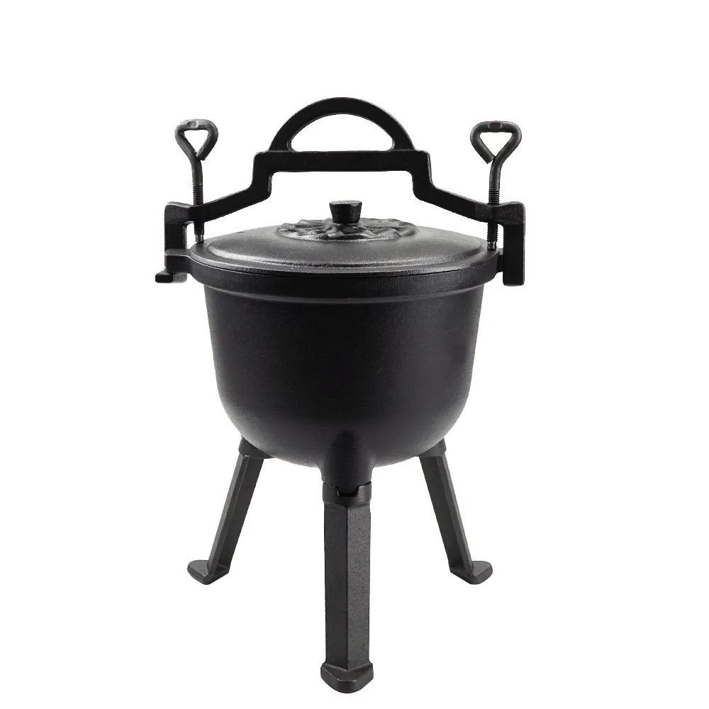 Cast-iron Polish hunting pot, three-legged camping pot, Dutch oven