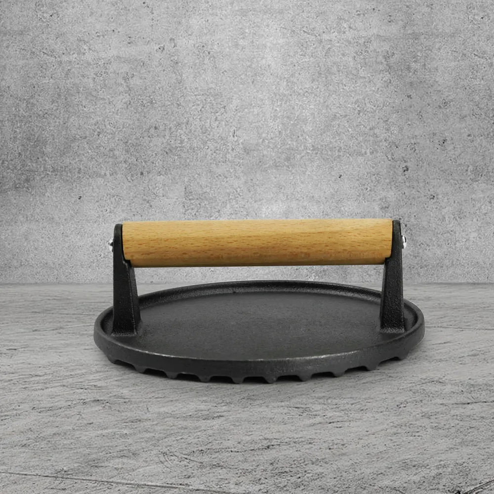 Pre-treated cast iron hamburger press - heavy-duty press suitable for barbecues, meats, grilled cheeses, and panini - Round wooden handle