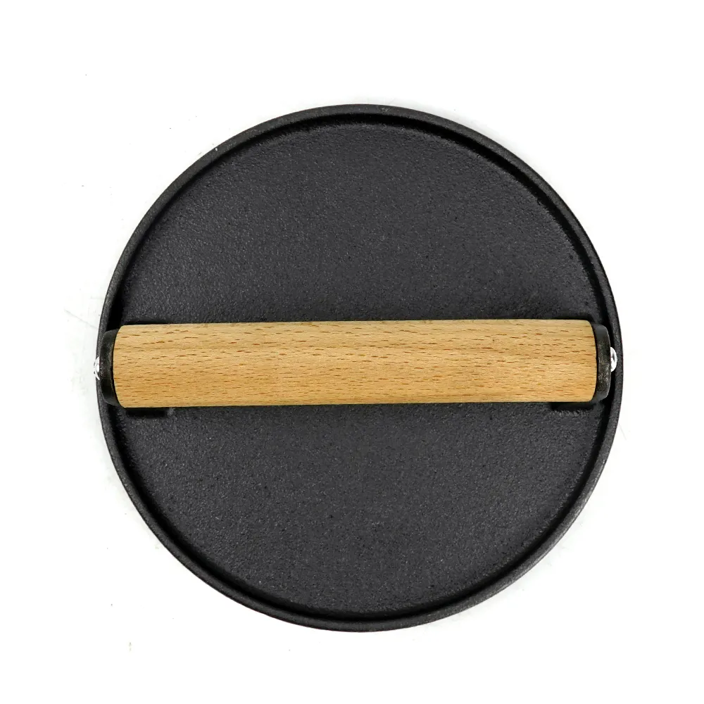 Pre-treated cast iron hamburger press - heavy-duty press suitable for barbecues, meats, grilled cheeses, and panini - Round wooden handle