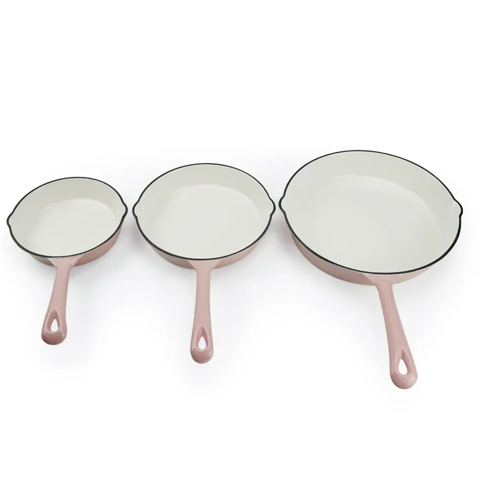 Enamel cast iron frying pan with enamel coating, suitable for stoves and ovens