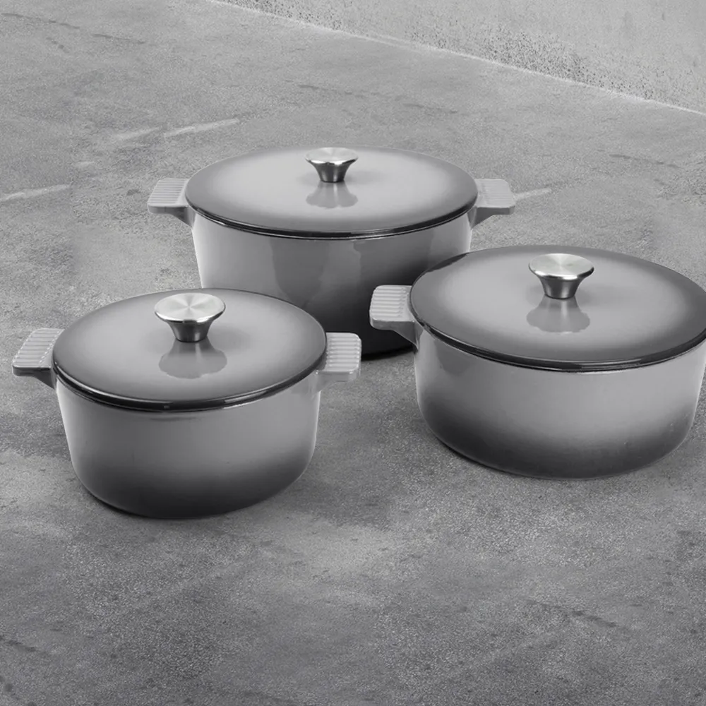 Dutch oven cast iron pot with non-stick enamel coating for bread baking