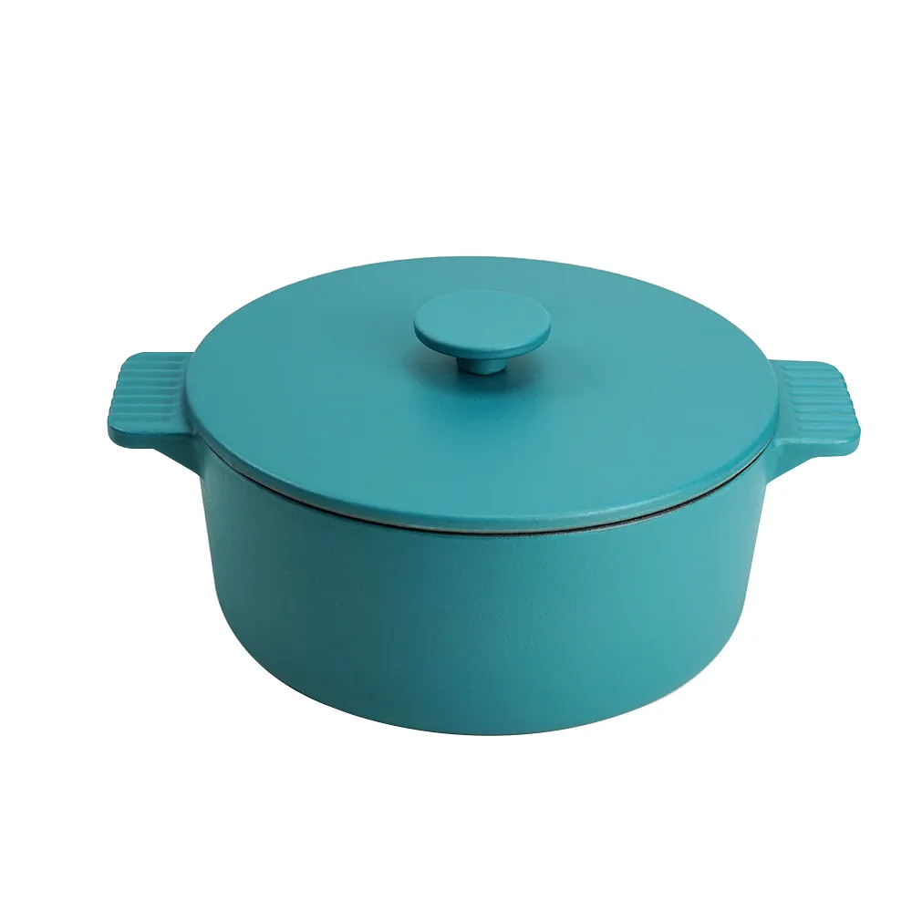 Dutch oven cast iron pot with non-stick enamel coating for bread baking