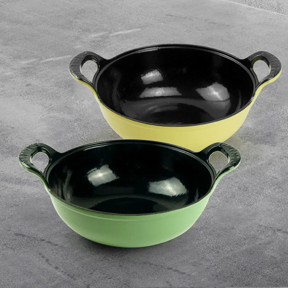 Enamel cast iron wok