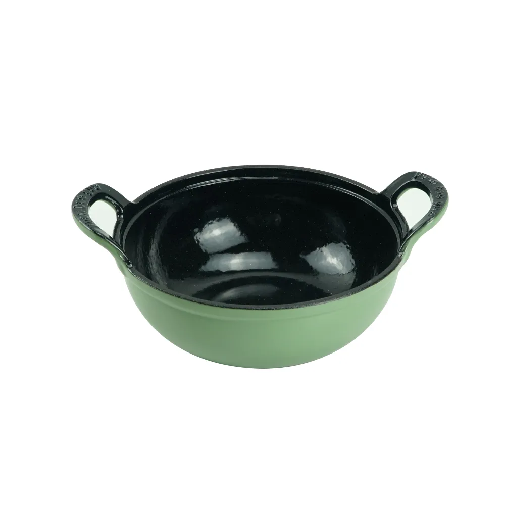 Enamel cast iron wok