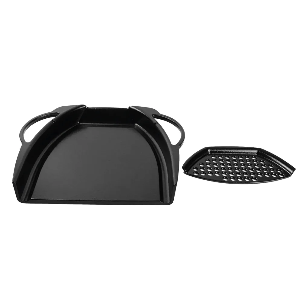 A wide enamel cast iron baking tray