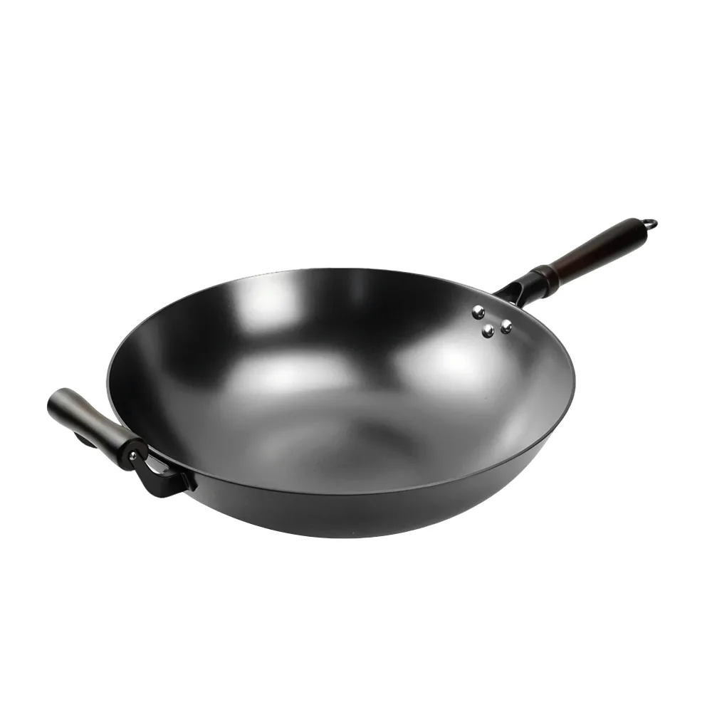 Nitrided cast iron wok - round bottom