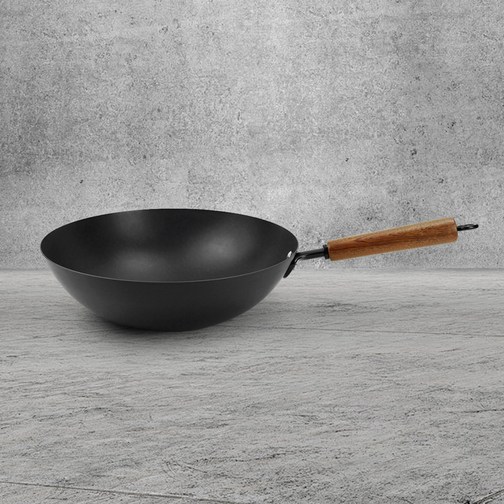 Ti-Reinforced Non-stick Cast Iron Wok