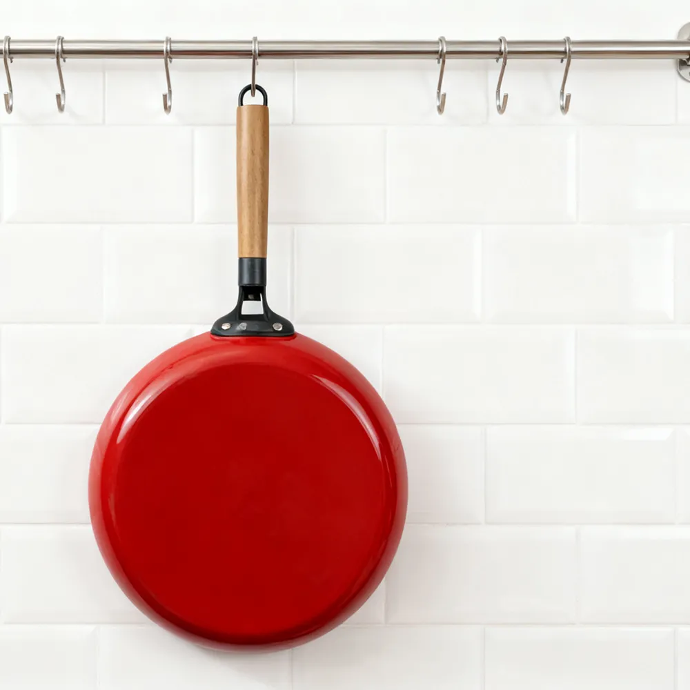 Lightweight enamel cast iron frying pan - with durable wooden handle - red