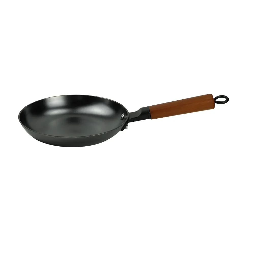 Nitrided cast iron frying pan, square wooden-handled frying pan