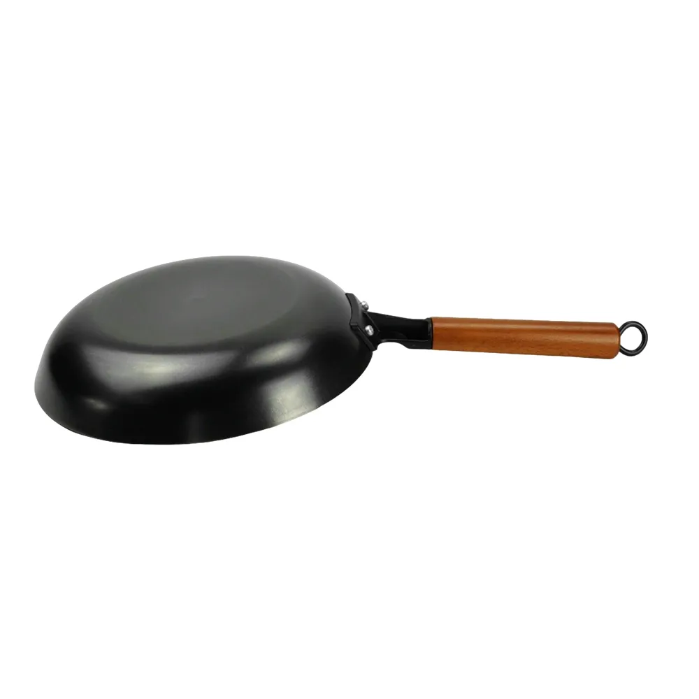 Nitrided cast iron frying pan, square wooden-handled frying pan