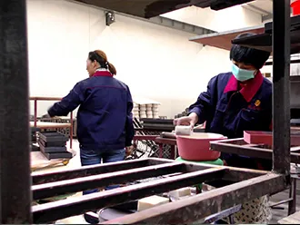 Busy Cookware Production at Hebei Chuihua Casting